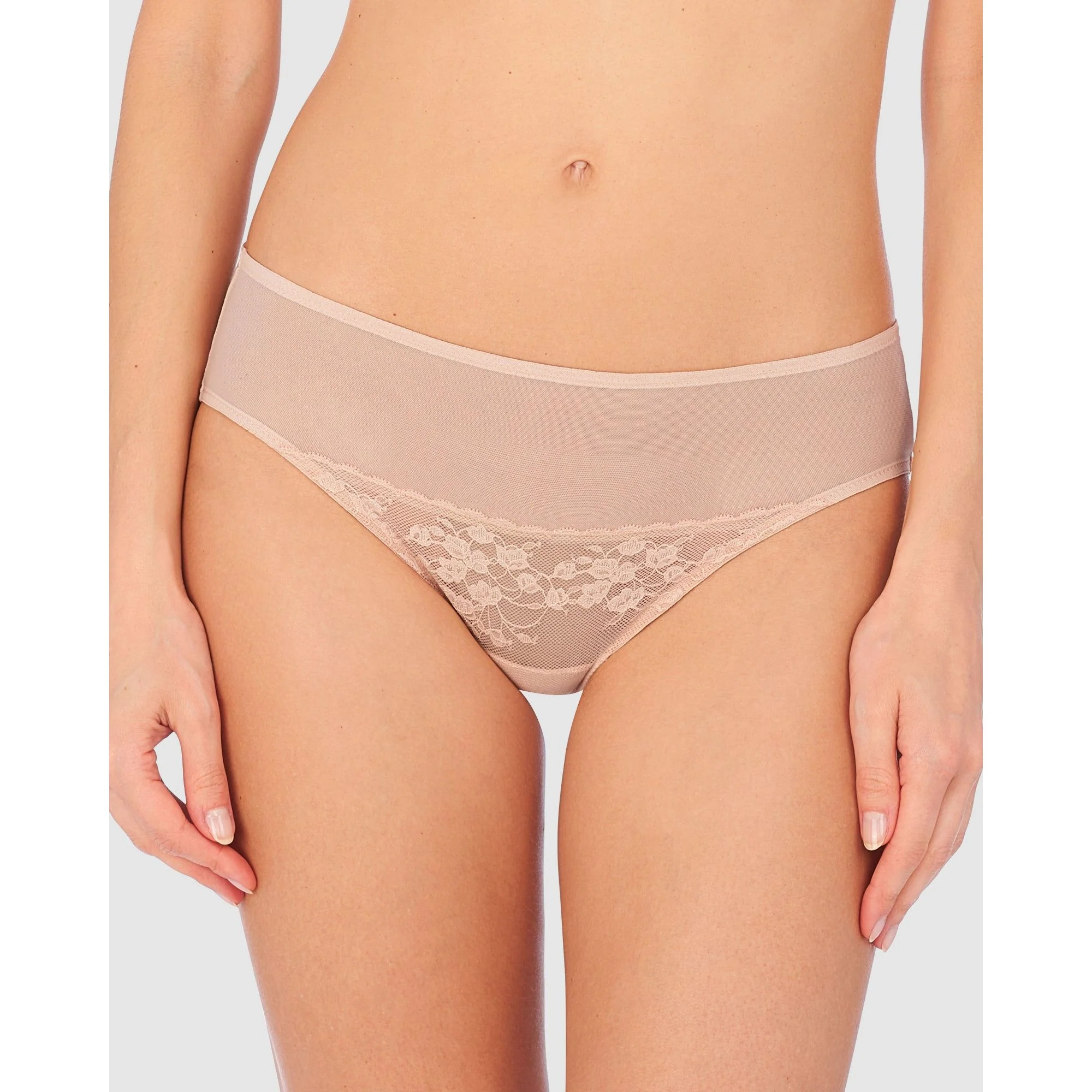 Briefs & Thongs